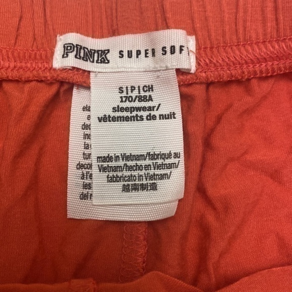 Shorts - Picture 2 of 2